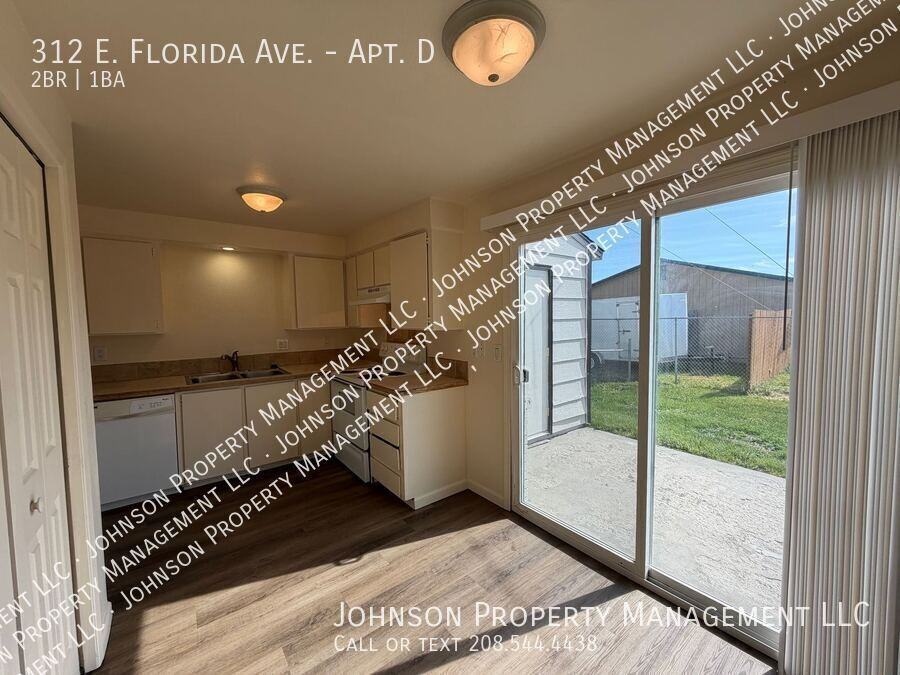312 E Florida Ave #D - Photo 4 of 10
