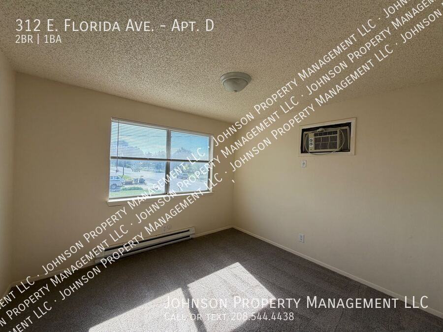 312 E Florida Ave #D - Photo 6 of 10