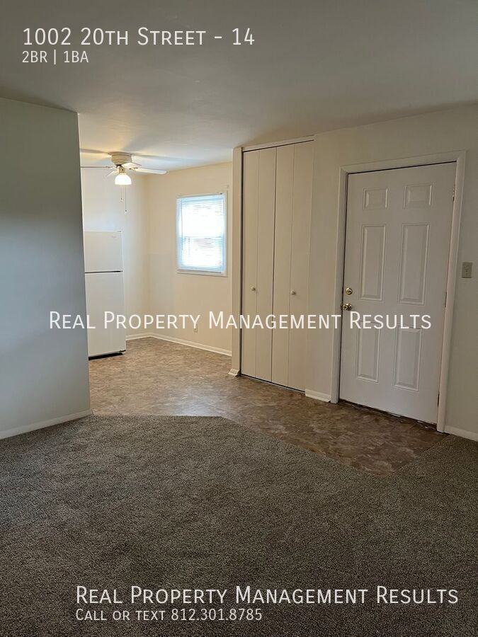 1002 20th St #14 - Photo 3 of 14