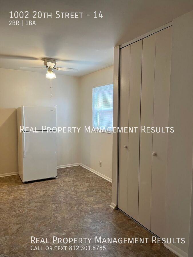 1002 20th St #14 - Photo 4 of 14
