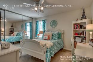 601 11th St - Photo 1 of 1