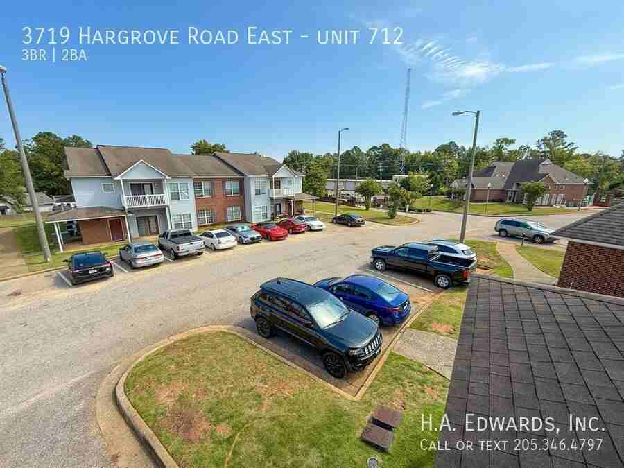 3719 Hargrove Rd E #712 - Photo 4 of 19
