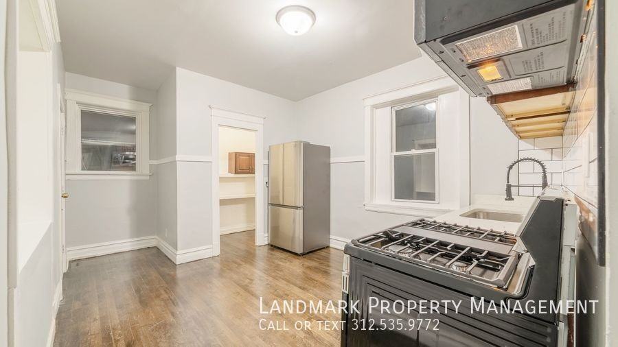 1843 W 54th St #1845-2W - Photo 2 of 20