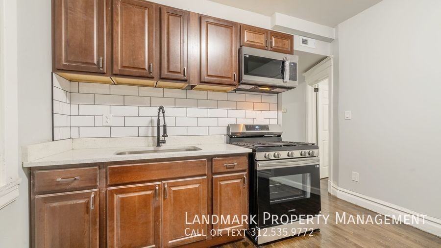 1843 W 54th St #1845-2W - Photo 3 of 20