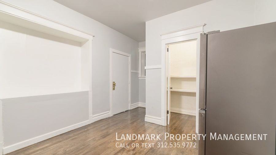 1843 W 54th St #1845-2W - Photo 7 of 20