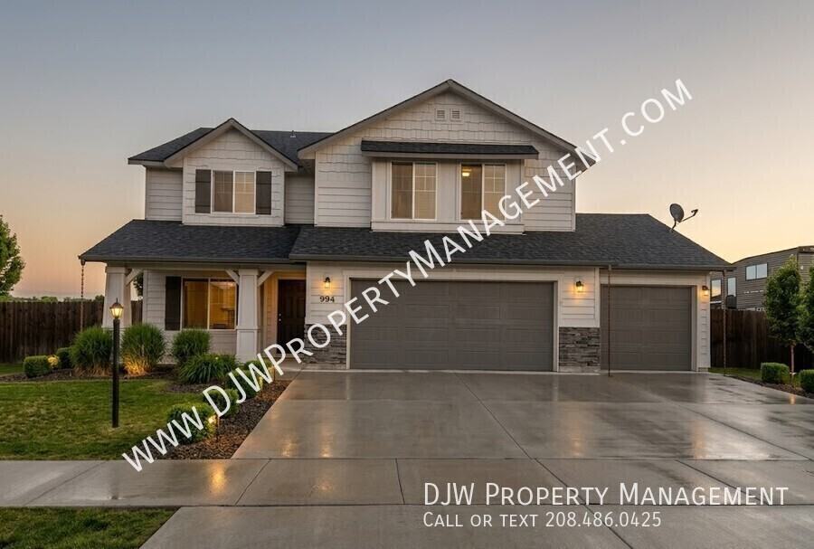 994 Magic Mill Ave