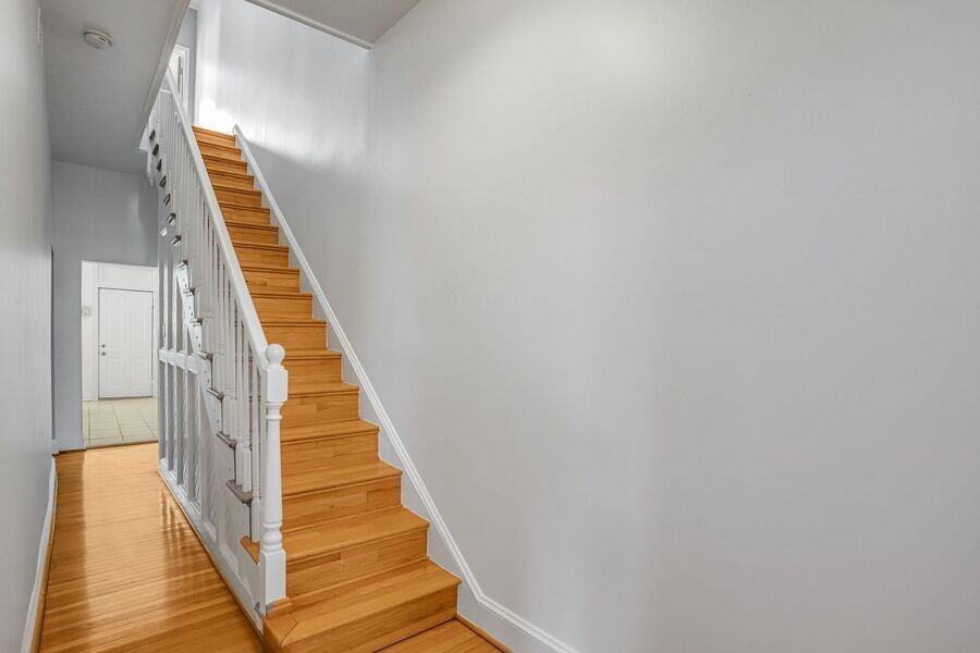306 R St Nw - Photo 7 of 50
