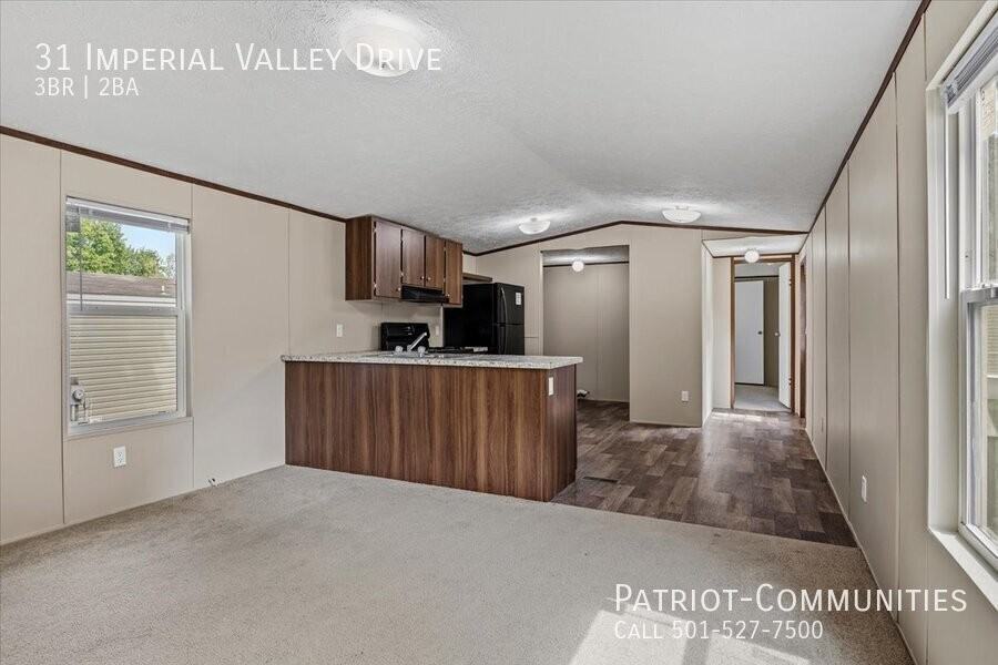 31 Imperial Valley Dr - Photo 5 of 17