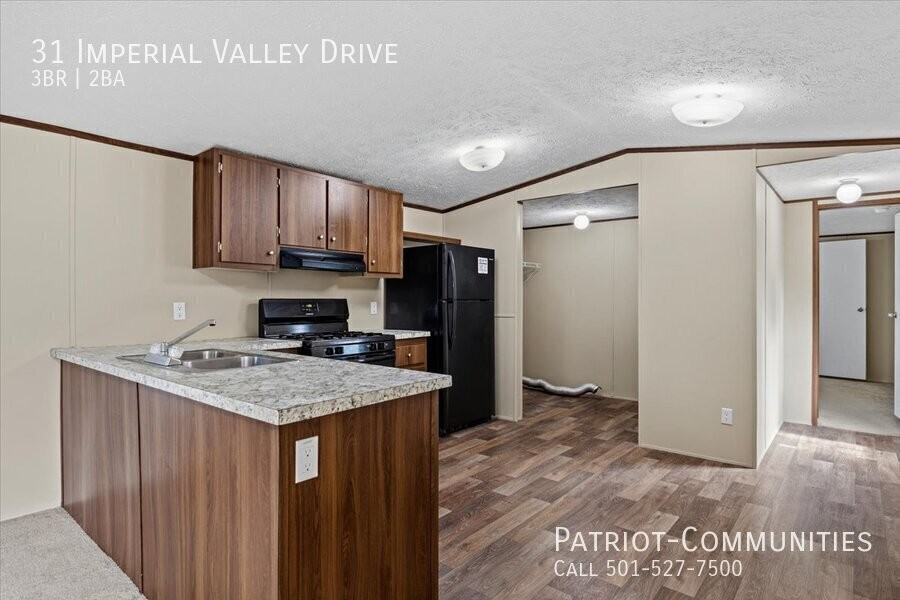 31 Imperial Valley Dr - Photo 6 of 17
