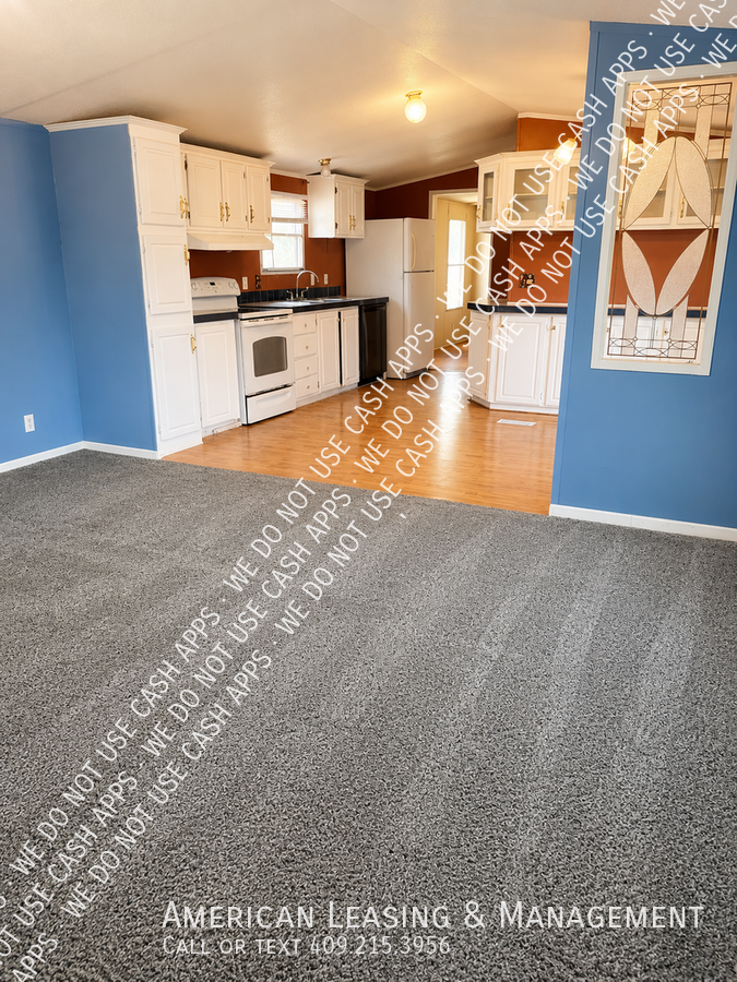 2307 N John Redditt Dr #17RTO - Photo 2 of 5