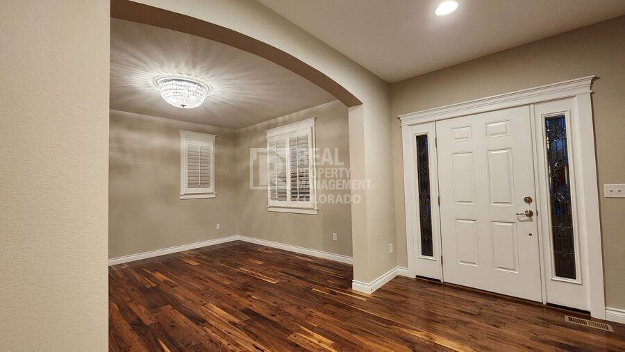 11769 Perry St - Photo 5 of 50