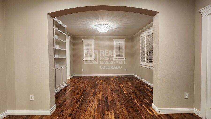 11769 Perry St - Photo 6 of 50