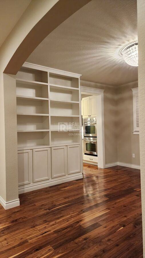 11769 Perry St - Photo 7 of 50