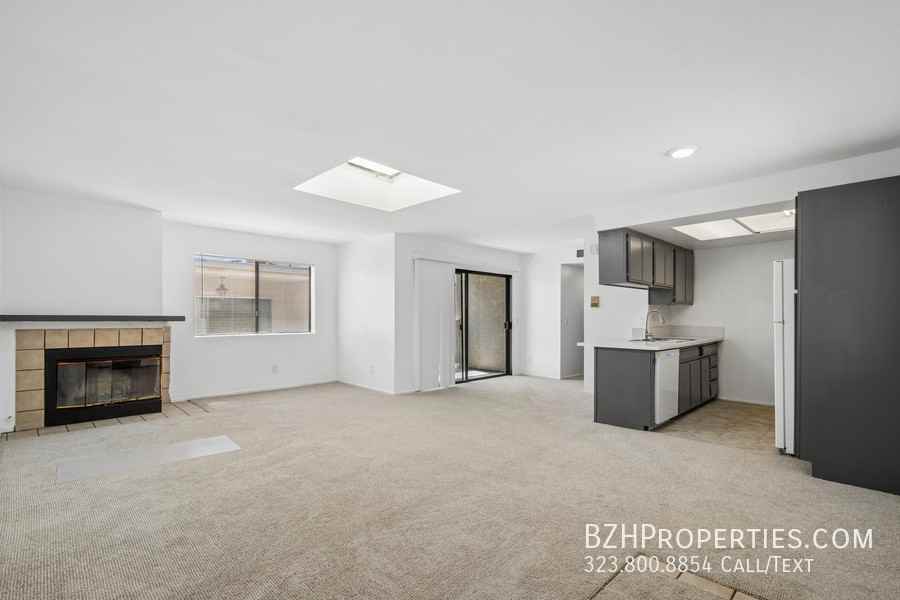 11924 Mayfield Ave #5