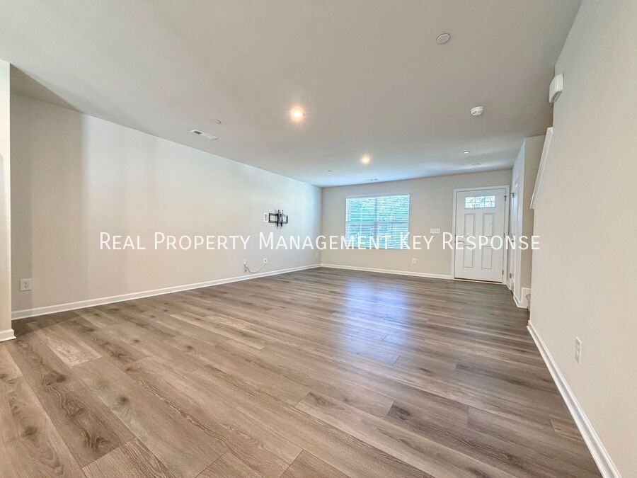 5068 Snow Owl Ct - Photo 2 of 21