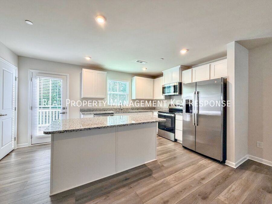 5068 Snow Owl Ct - Photo 4 of 21