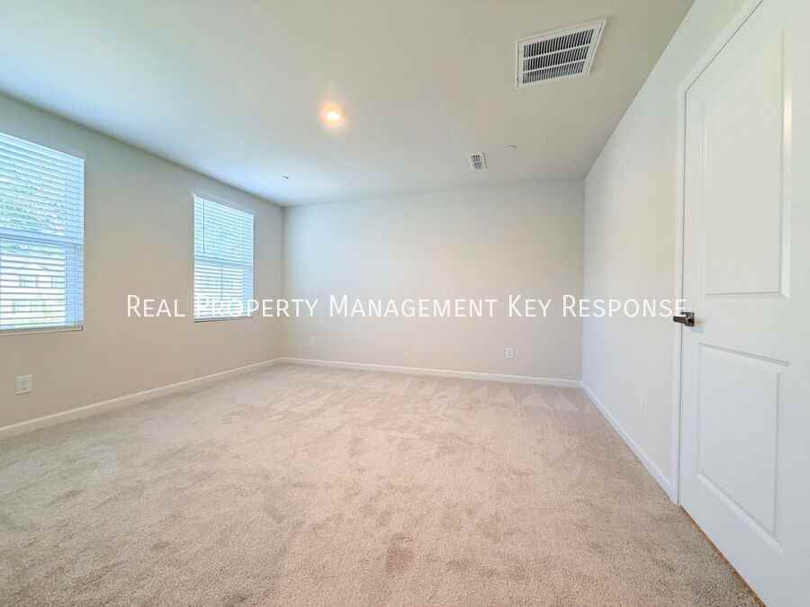 5068 Snow Owl Ct - Photo 7 of 21