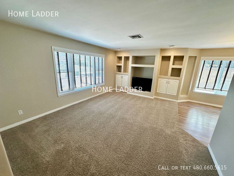 13818 N 20th St - Photo 2 of 27