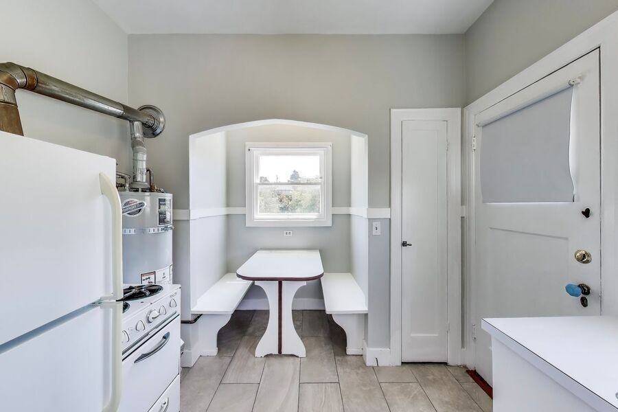 11 Warren Ave #08 - Photo 5 of 17