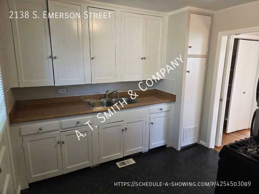 2138 S Emerson St - Photo 3 of 15