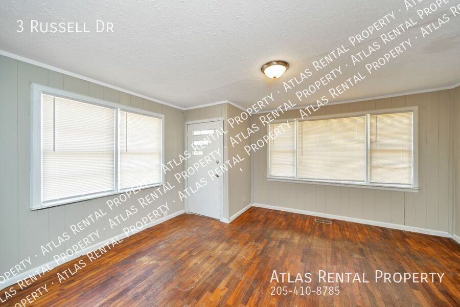 3 Russell Dr - Photo 6 of 21