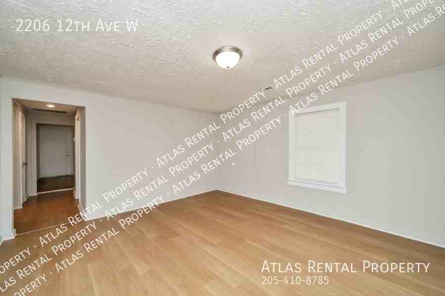 2206 12th Ave W - Photo 6 of 15