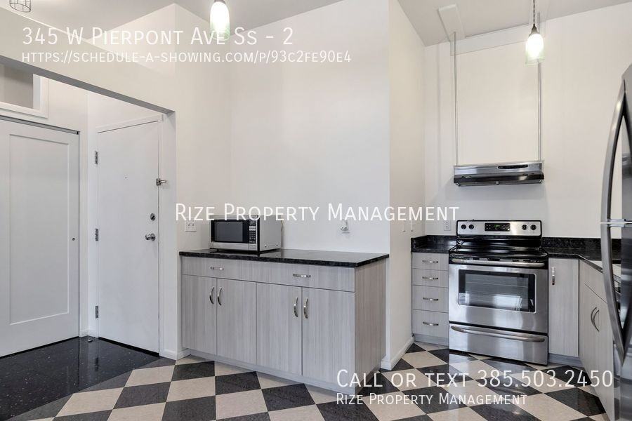 345 W Pierpont Ave #2