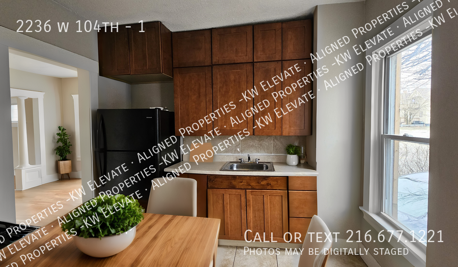 2236 W 104th St #1 - Photo 3 of 18