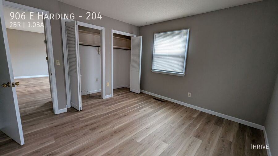 906 E Harding Dr #204 - Photo 7 of 8