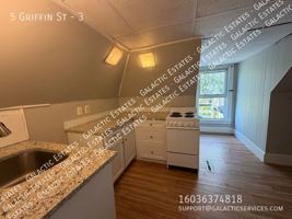 featured image of 5 Griffin St #3
