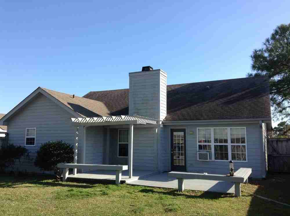 308 Endicott Ct - Photo 2 of 2