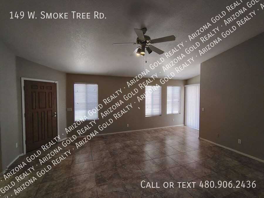 149 W Smoke Tree Rd - Photo 3 of 23