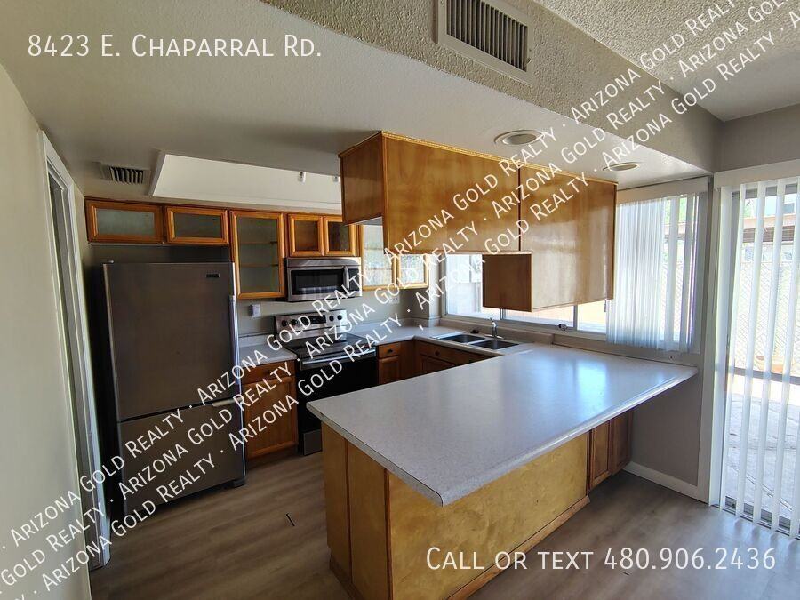 8423 E Chaparral Rd - Photo 6 of 23