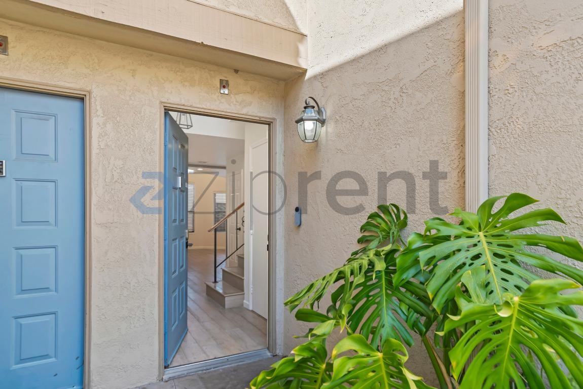 5307 Port Sailwood Dr #11 - Photo 6 of 24
