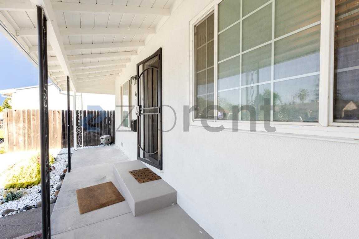617 Wilson Ave - Photo 5 of 26