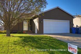 109 N Foss Ave - Photo 1 of 1