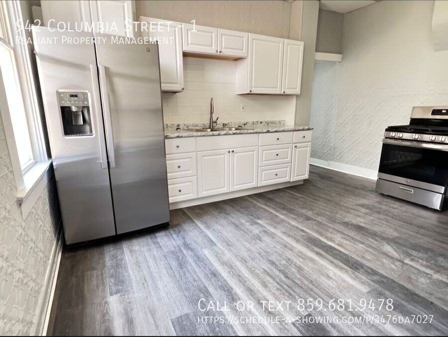 942 Columbia St #1 - Photo 7 of 15