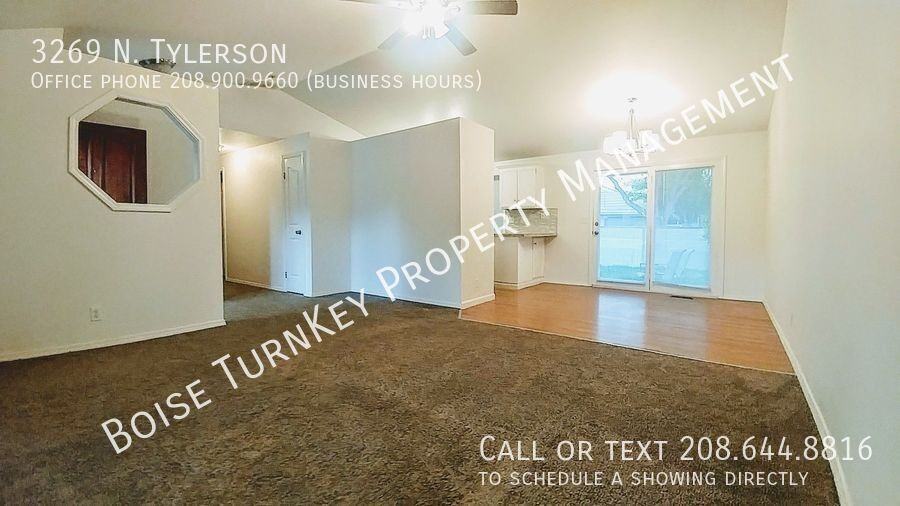 3269 N Tylerson Ave - Photo 3 of 24