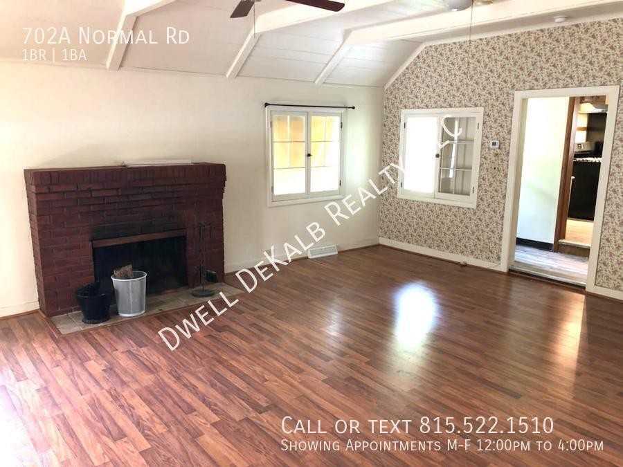 702 Normal Rd Apt A - Photo 3 of 10