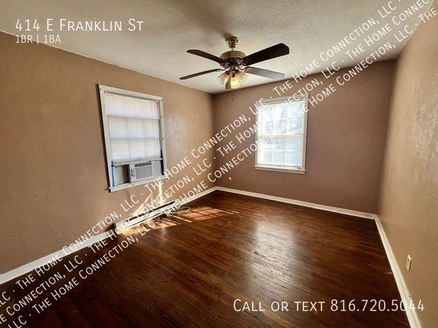 414 E Franklin St - Photo 4 of 5