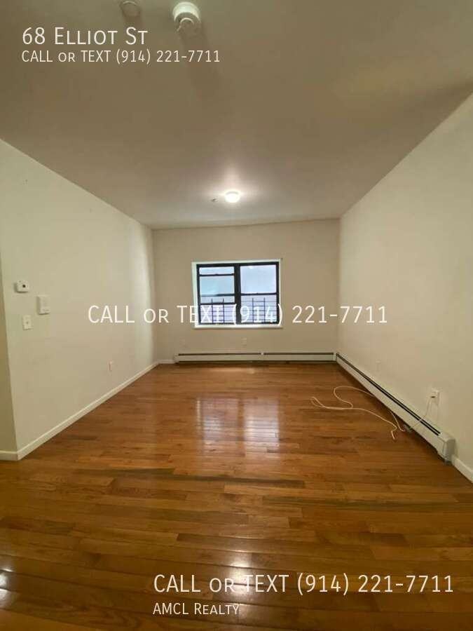 68 Elliott Ave - Photo 3 of 11