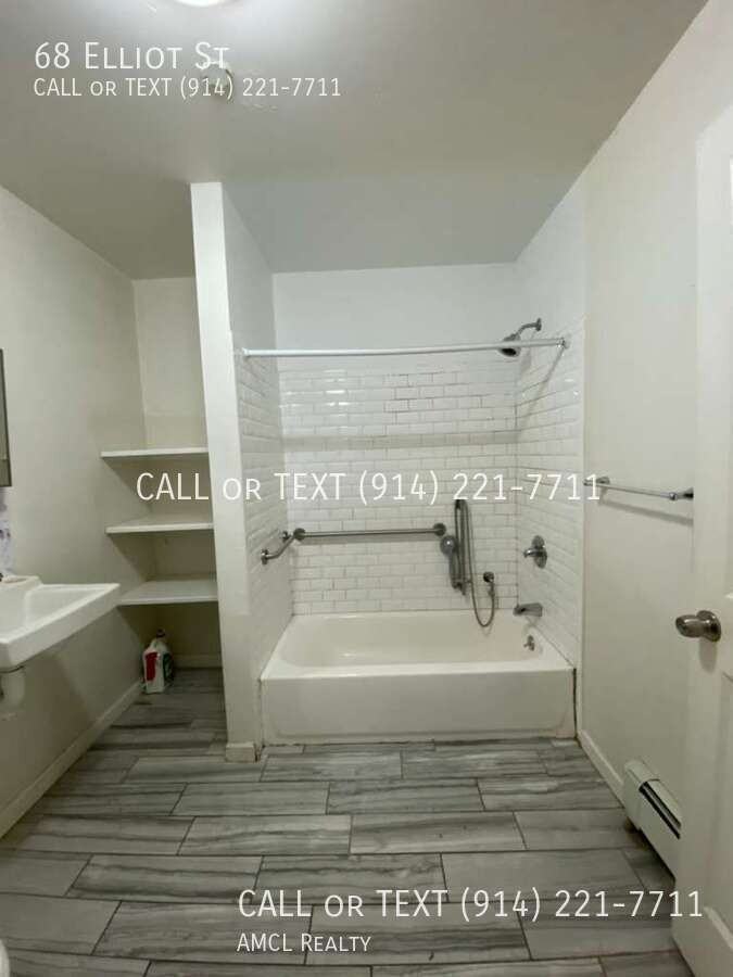 68 Elliott Ave - Photo 4 of 11