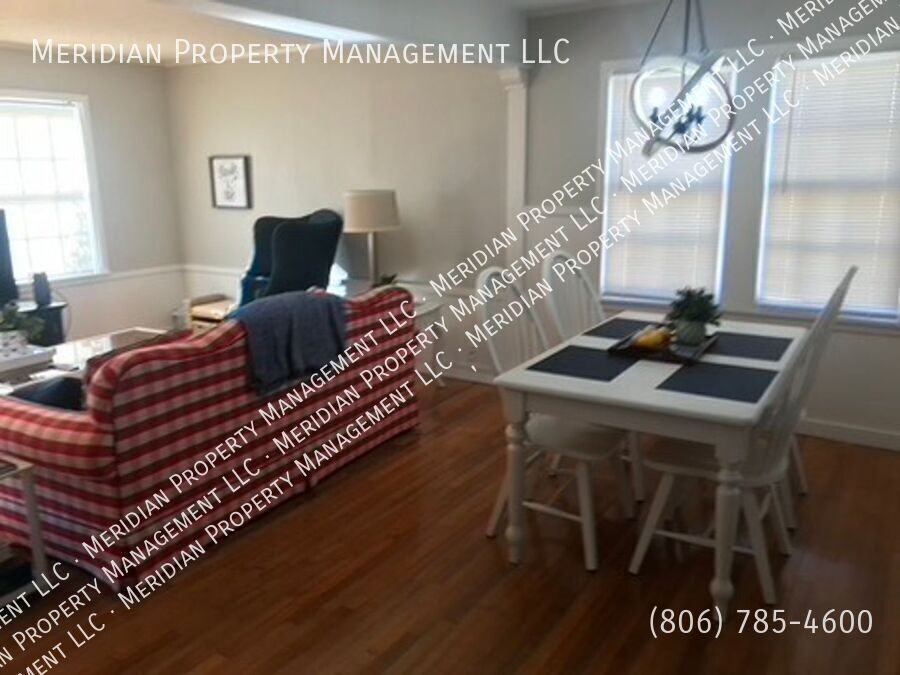 2112 29th St - Photo 5 of 16