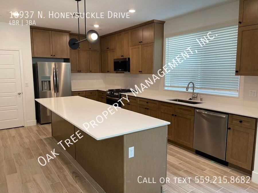 10937 N Honeysuckle Dr - Photo 4 of 20