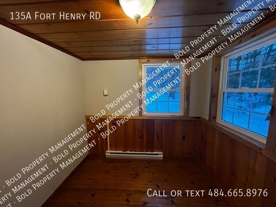 135A Fort Henry Rd - Photo 7 of 11