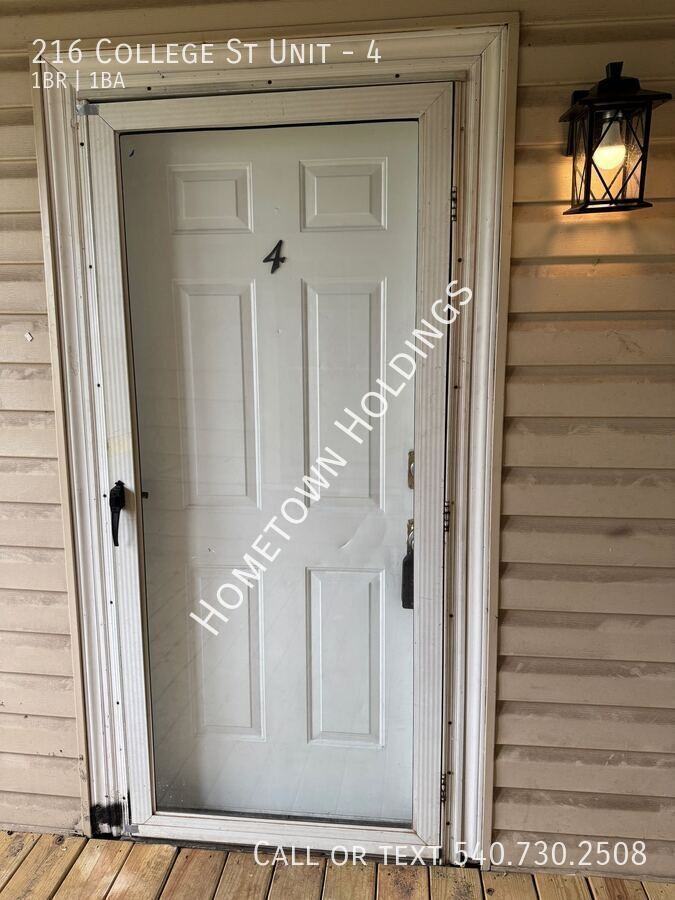 216 College St #4 - Photo 6 of 12