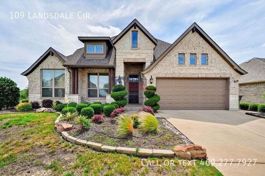 109 Landsdale Cir - Photo 3 of 36