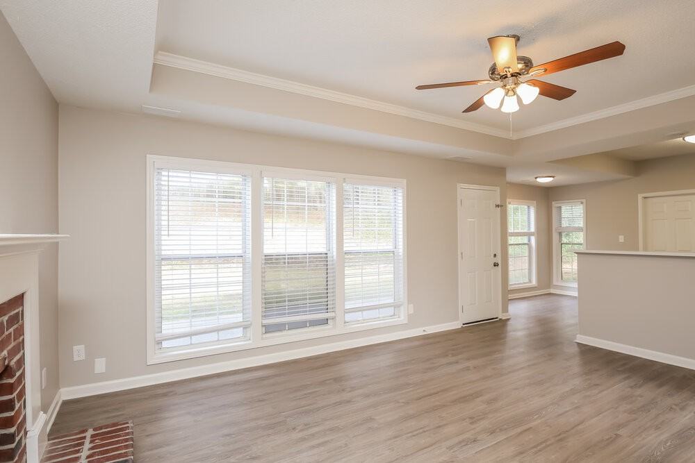 802 Pinder Point Ct - Photo 6 of 17