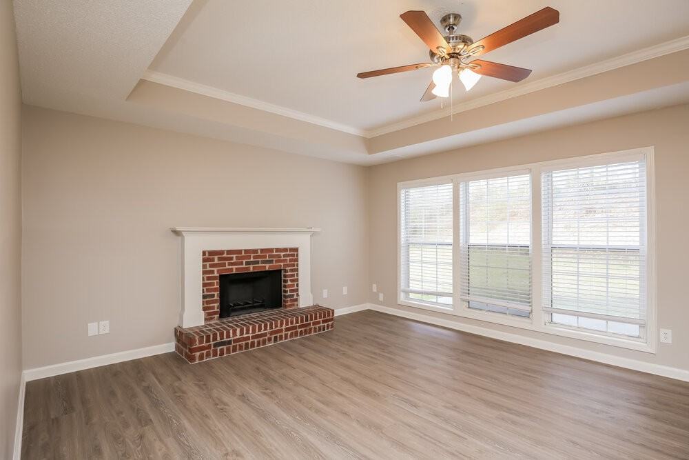 802 Pinder Point Ct - Photo 7 of 17