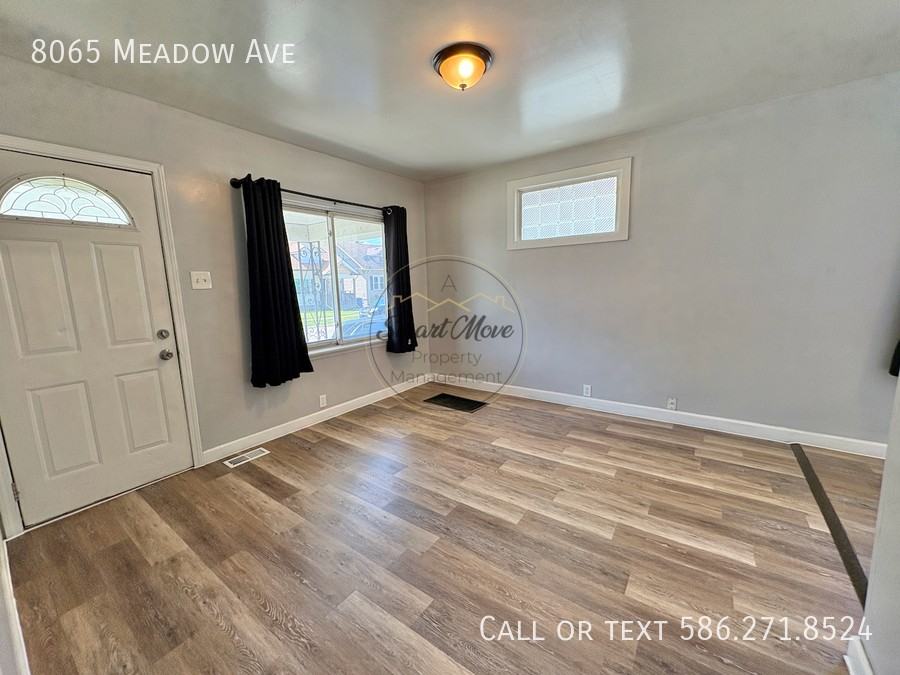 8065 Meadow Ave - Photo 3 of 19